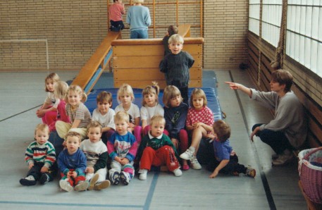 Kinderturnen-1996-I